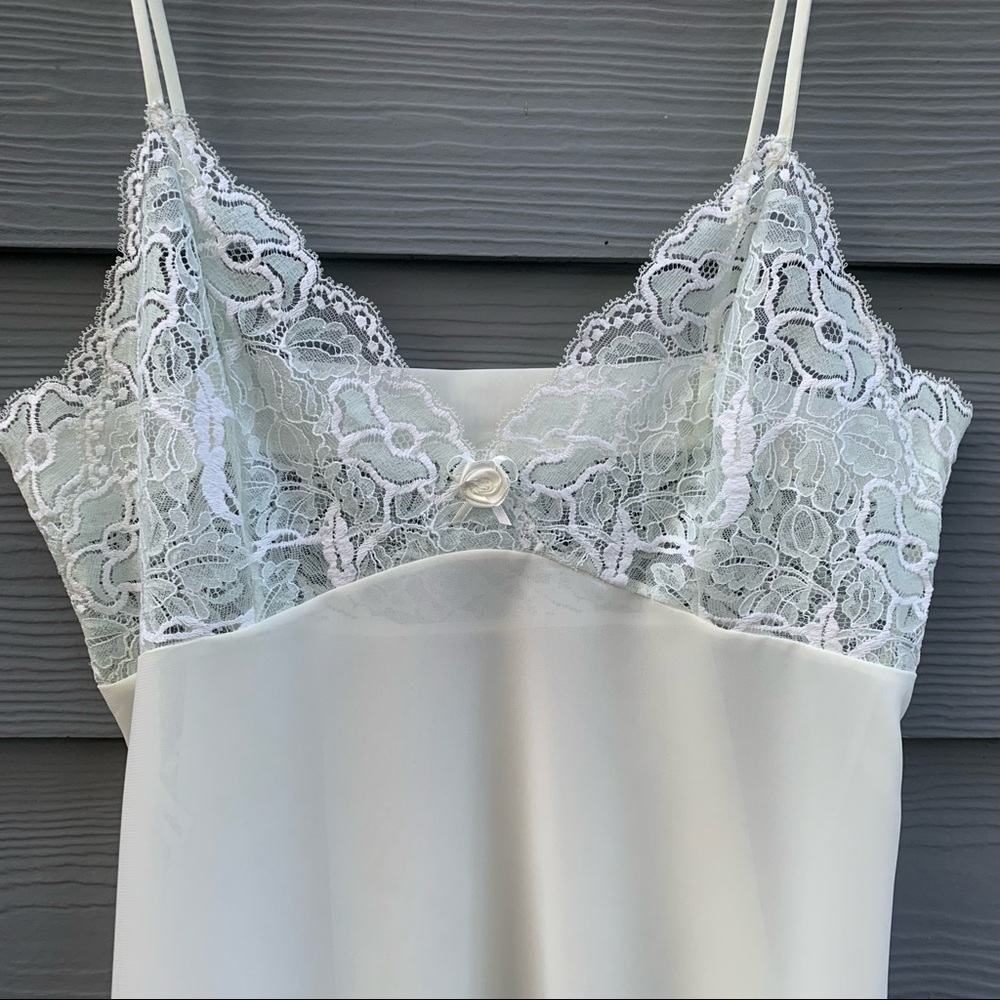 Pierre Cardin camisole set with shorts size M - Picture 3 of 16